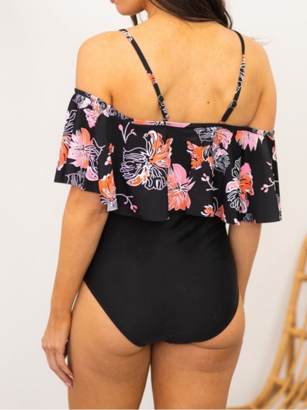 Black Floral Off-Shoulder One-Piece Swimsuit XL EUC - Picture 4 of 9